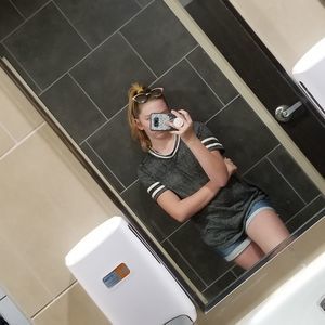 Meet your Posher, Marilyn